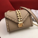 Michael Kors, последние модели из коллекции для звезд, с модными металлическими 