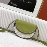 Средняя сумка через плечо mk Jet Set Charm из кожи, выполненная в форме седла, с