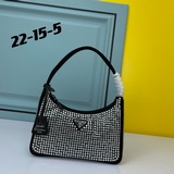 Prada 2023 Новая сумка Hobo с блестящими стразами. Вся сумка украшена блестящими