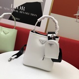 Оригинальная кожа, новейшая модель от Prada, сумка из блестящей кожи, лаконичная