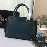 Новая модель Prada 2097 «Хит 2023 года» пользуется огромной популярностью. Она п