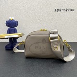 Высококачественная сумка для фотоаппарата Prada.2023 из натуральной кожи верхнег