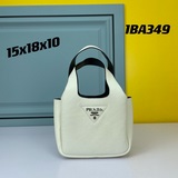 Новинка 22 Новейшая сумка для продуктов 1BA349 Размер： 15,5*18*10 см. Мягкая.