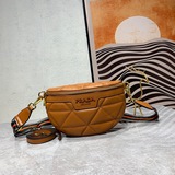 PRADA Prada Новая женская вышитая сумка на пояс. Эта сумка на пояс с ромбовидной