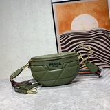 PRADA Prada Новая женская вышитая сумка на пояс. Эта сумка на пояс с ромбовидной