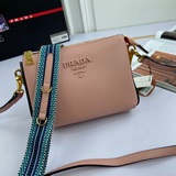 Prada сумка с клапаном и одним плечевым ремнем, модель 66136, с двумя плечевыми 