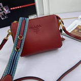 Prada сумка с клапаном и одним плечевым ремнем, модель 66136, с двумя плечевыми 