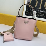 Оригинальная кожа 1BA222 Prada Double Saffiano сумка с крестообразным узором.