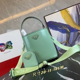 Оригинальная кожа 1BA222 Prada Double Saffiano сумка с крестообразным узором.