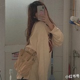 С первого взгляда влюбилась в сумку Prada из нейлона с цепочкой 04A#. Даже не ну