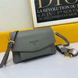Prada сумка с клапаном и одним плечевым ремнем, модель 2103, с двумя плечевыми р