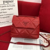 Prada использует импортную кожу ягненка, #081 сложная ручная вышивка, очень мягк