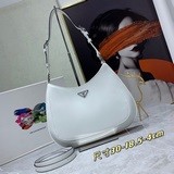 【Оригинал】 В комплекте с коробкой Эта изысканная сумка Prada Cleo представляет с