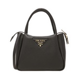 Новая модель женской сумочки Prada, 1BC156, с классическим металлическим логотип