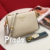 Prada сумка с клапаном и одним плечевым ремнем, модель 66136, с двумя плечевыми 
