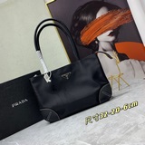 Новая сумка Prada, подмышечная сумка, подходит для всех женщин. Коллекция черных