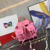 Новейшая модель мини-рюкзака с перекрестными ремнями 1BH029 очень милая. Это уме