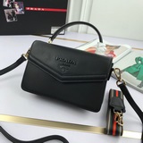 Prada, модель 2095, с двумя ремнями, «Сделано в Италии», превосходное качество и