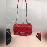 Складчатая сумка Prada – популярная новинка! Новейшая модель из импортной кожи с