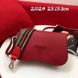 Новая модель Prada 2023, модная и стильная, популярная в магазинах, из кожи Saff