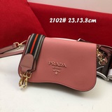Новая модель Prada 2023, модная и стильная, популярная в магазинах, из кожи Saff