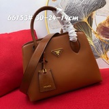 Новая модель Prada 66153 в этом году. Размеры： 30*24*14. Изготовлена по технолог