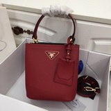 Оригинальная кожа, новейшая модель 2023 года от Prada, 1BA219 Prada Double Saffi