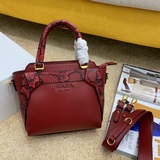 PRADA Новая модель： 5009 Модная и элегантная дамская сумка с ретро-шармом.