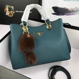 Новая модель Prada 1813 «Хит 2023 года» пользуется огромной популярностью. Она п