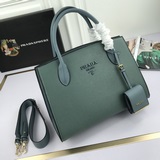 Высокое качество, эксклюзивная премьера популярной модели PRADA (Prada) 66158, и