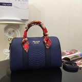 Оригинальная сумка-подушка Prada 9871. Оригинальный узор + кожа с текстурой личи