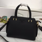 Новая модель Prada 2097, популярная и стильная, подходит к любому образу и не вы