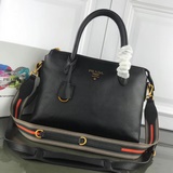 Новая модель Prada 1BA157 с двойными ремнями из телячьей кожи, двойными ручками 