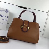 Prada, новая коллекция осень-зима 2018, модель 55012#, сумка с отпечатком ладони
