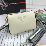 Prada сумка с клапаном и одним плечевым ремнем, модель 66136, с двумя плечевыми 