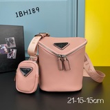 Новинка в магазине (комбинированная модель из кожи) Пrada PRADA. Эта сумка через