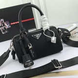 Prada 2023 весна-лето новейшая сумка Boston P классическая сумка Boston в сочета