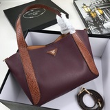 PRADA Новая модель： 1BA256# Модная и элегантная дамская сумка с ретро-шармом.