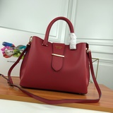 PRADA Новая модель № 5022# Модная и элегантная дамская сумка с ретро-шармом.