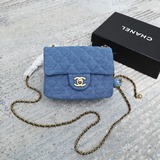 Джинсовый металлический шарик Chanel в стиле джинсовой моды всегда был на вершин