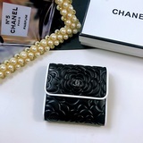 Кожаный кошелек Chanel, модель № 027-5, с тремя складками, изготовлен из импортн