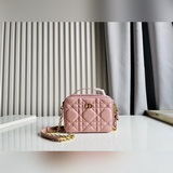 Dior： Новая модель французской сумки WOC, очень вместительная и ароматная, новая