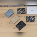 6129# Новая модель кошелька уже в продаже. Размер： 11*8,5*2 см.