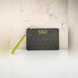 Бренд： Fendi. Модель： ПВХ, коричневый, с шелкографией. Артикул： 168568.