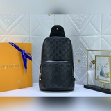 Обновленная версия оригинальной модели n41719 41517. Эта сумка через плечо из ка