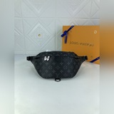 Поясная сумка Discovery Bumbag, m44336/43644 от Monogra.