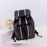Новейшая модель m43409. Этот рюкзак, разработанный в сотрудничестве с японским д