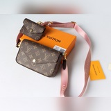 Сумка Félicie Strap & Go M80091 выполнена в классическом стиле Monogram.
