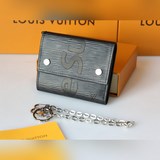 M64212 Верховный союз. Знаковый прямоугольный логотип Box, кроме двух крупных.