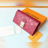 m62458 metis кошелек pochette metis идеально подходит к сумке.